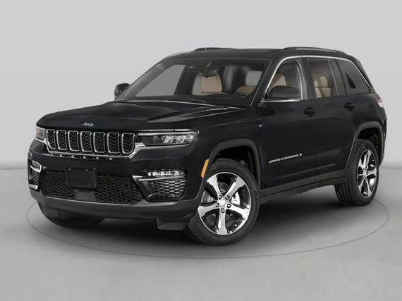 JEEP GRAND CHEROKEE 2023 1C4RJYB63PC633542 image